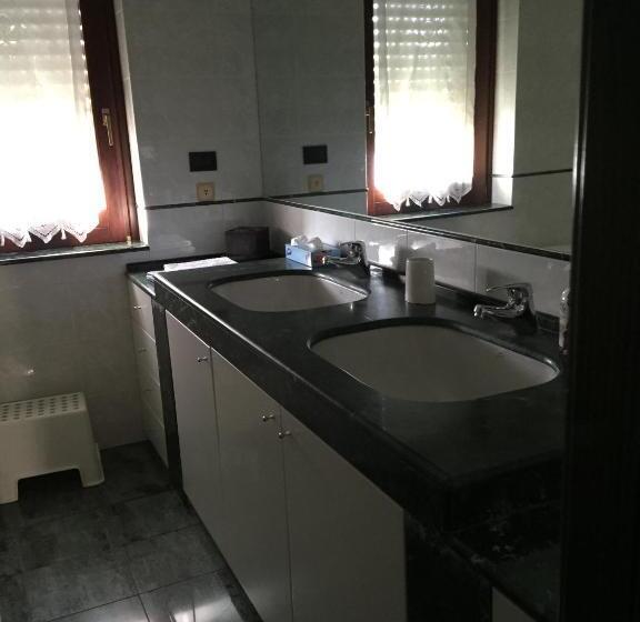 两卧家庭套房, Villa Genny