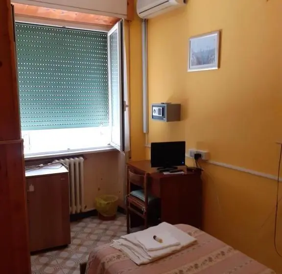 スタンダードシングルルーム, Albergo Da Peppino