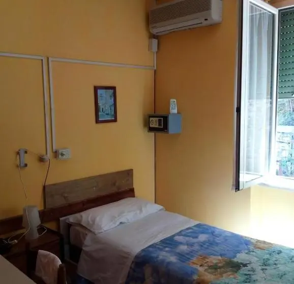 スタンダードシングルルーム, Albergo Da Peppino