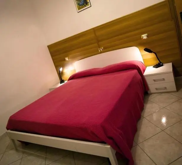 スタンダードルーム, Albergo Magrini Della Genga