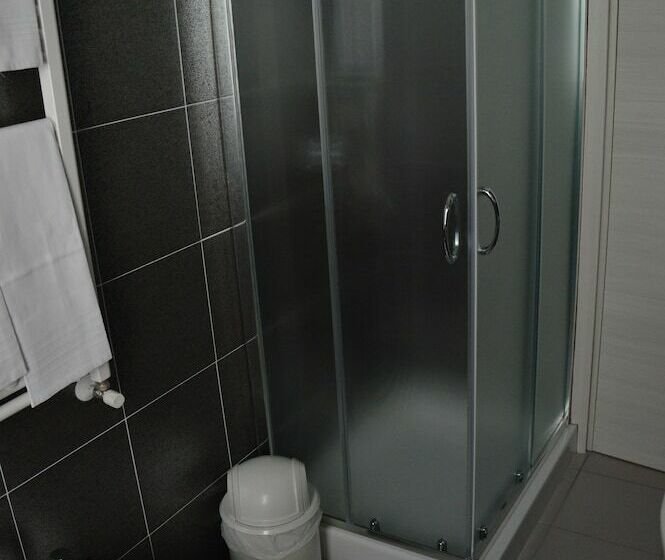 Номер Стандарт, Piccolo Paradiso