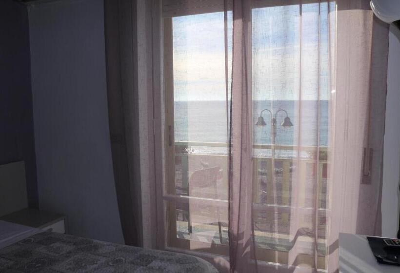 Номер Стандарт Вид на Море, Piccolo Paradiso