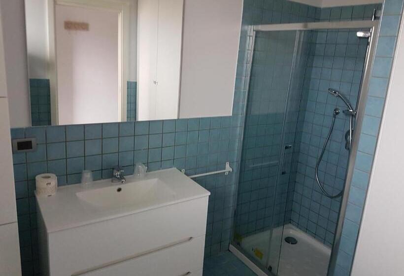 Студия Стандарт Вид на Море, Piccolo Paradiso