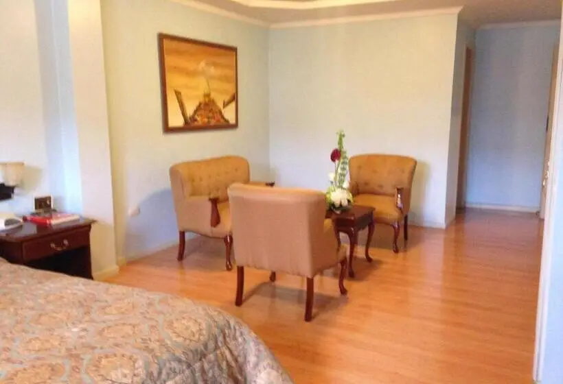 Junior Suite, Yanuncay