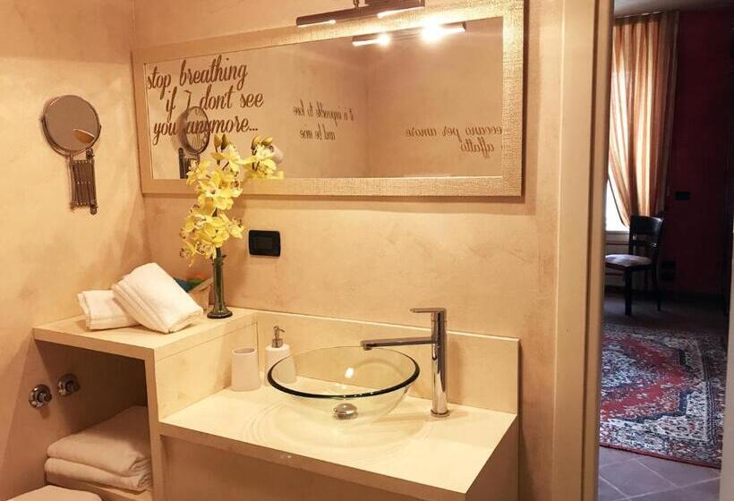Полулюкс, La Foresteria Del Castello   Wellness Hotel In Dimora Storica