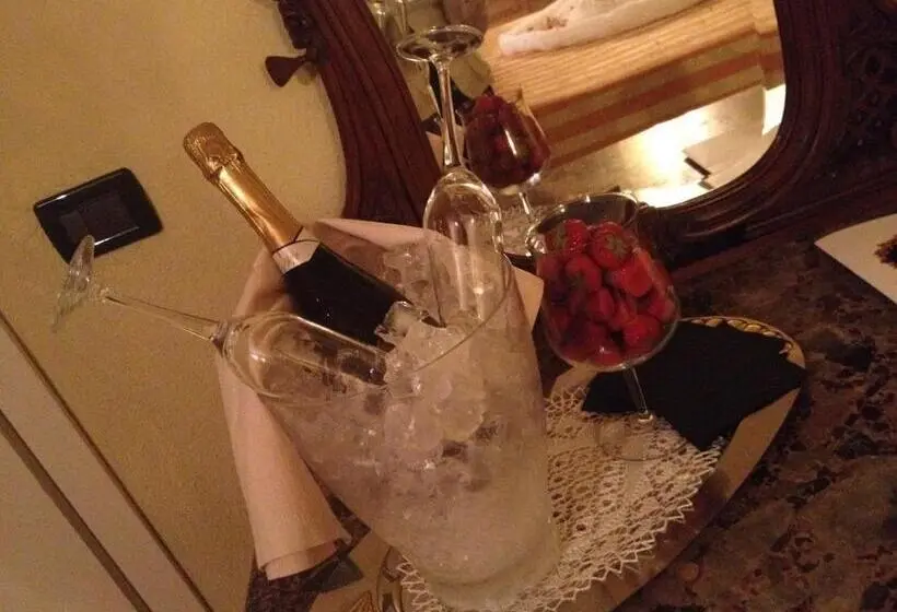 ジュニアスイート, La Foresteria Del Castello Wellness Hotel In Dimora Storica