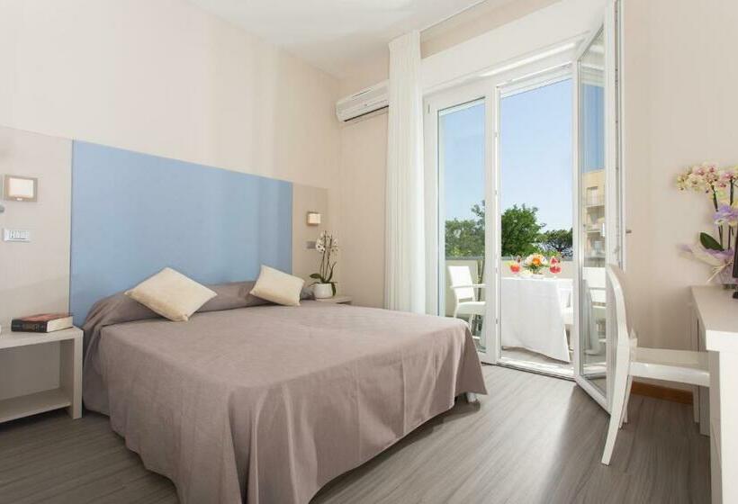 غرفة سوبيريور, New Hotel Chiari