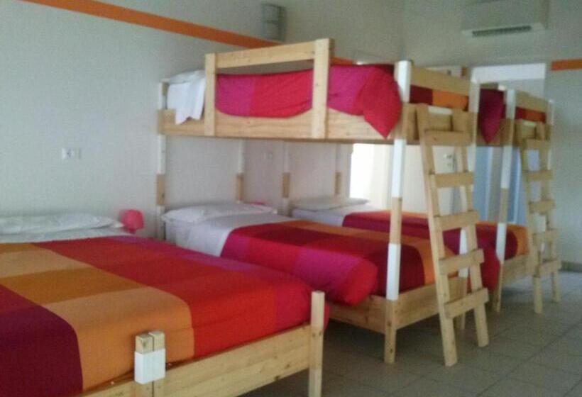 Семейный Номер, Ostello Casa Rossa