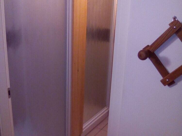 Семейный Номер, Ostello Casa Rossa