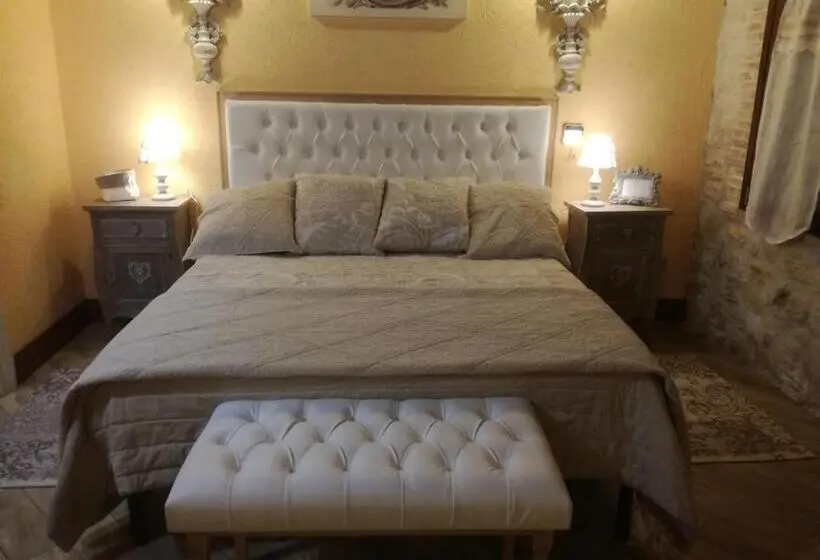 Standard Triple Room with Terrace, Relais Garden Cactus B&b