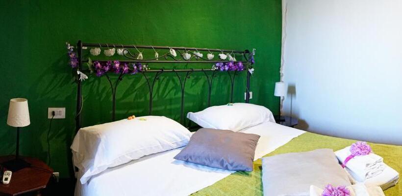 Номер Стандарт, B&b Le Undici Lune
