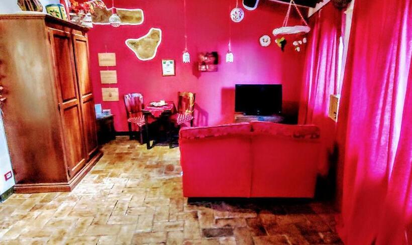 סוויטה עם נוף לעיר, B&b Le Undici Lune