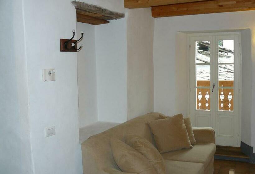 استودیوی استاندارد, B&b Ploncher