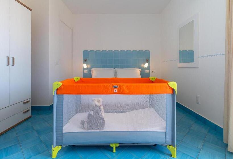 اتاق راحتی, B&b Sperlonga