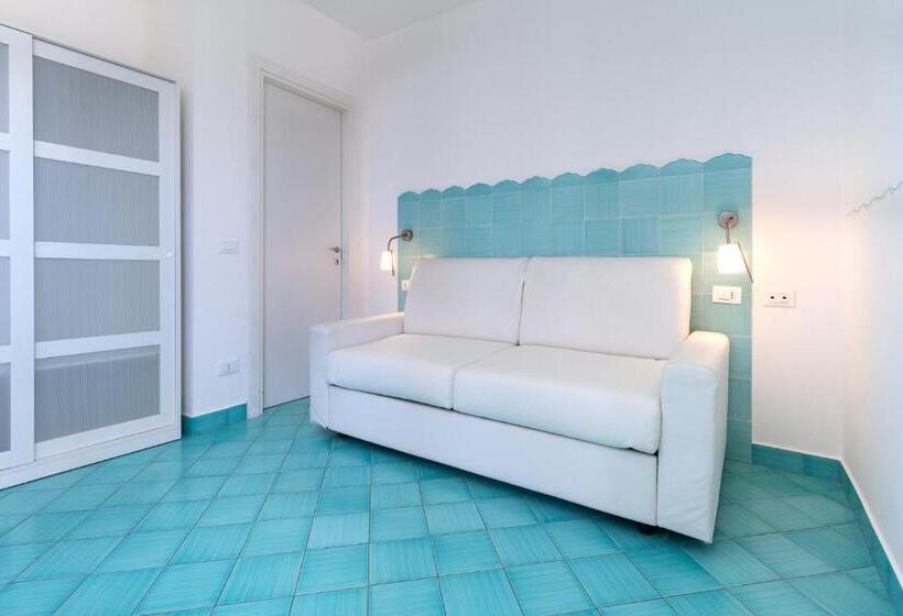 غرفة عائلية, B&b Sperlonga