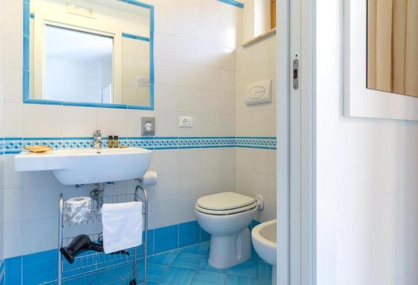 غرفة قياسية مزوَّدة بشُرفة, B&b Sperlonga