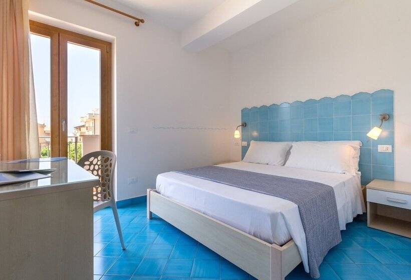 غرفة كلاسيكية سرير مزدوج, B&b Sperlonga