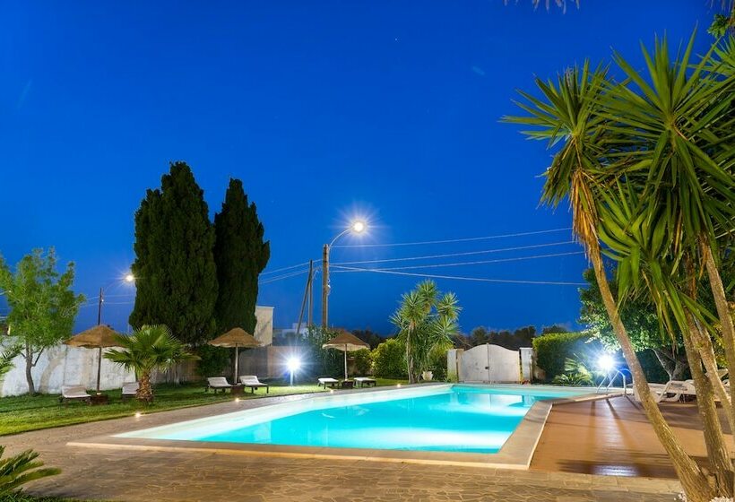 חדר סטנדרט נוף לבריכה, Aia Grande