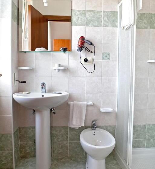 חדר אקונומי, Aia Grande