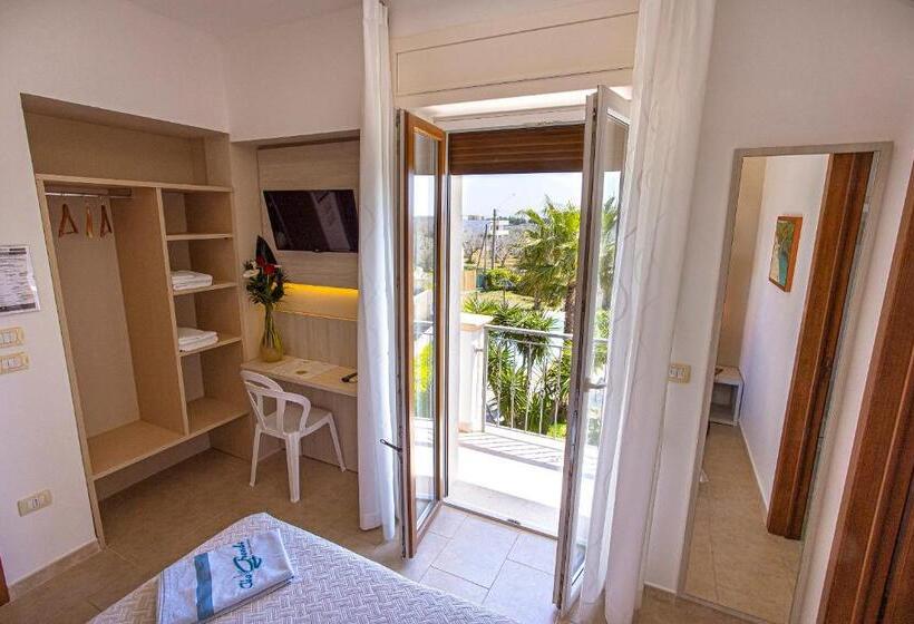 חדר בסיסי, Aia Grande