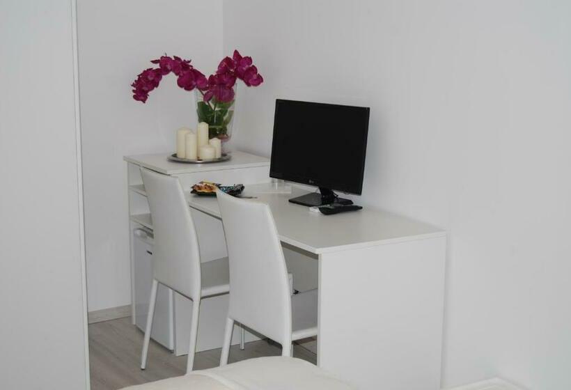 اتاق استاندارد, Antico Borgo