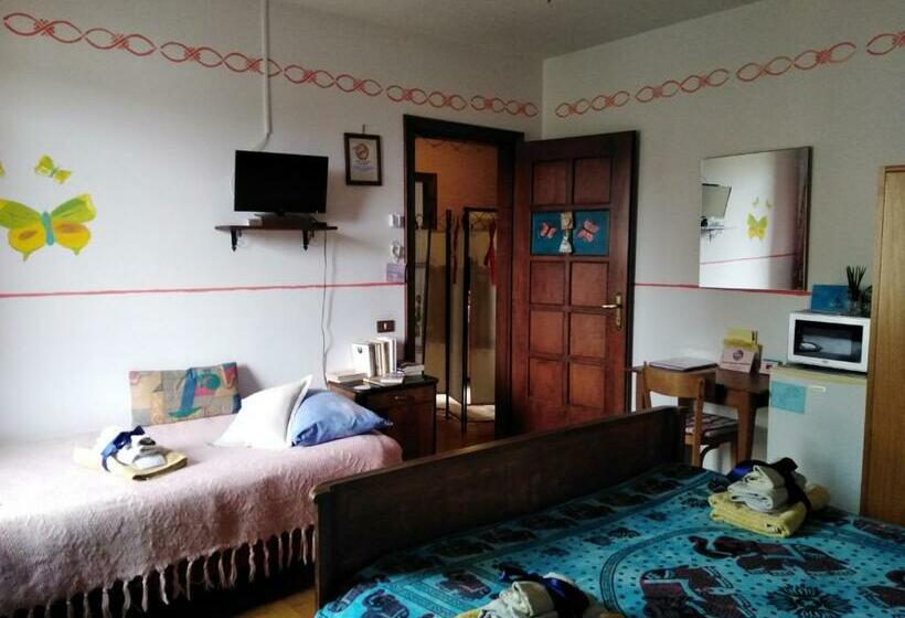 带共用浴室的标准房间, Casa Irene