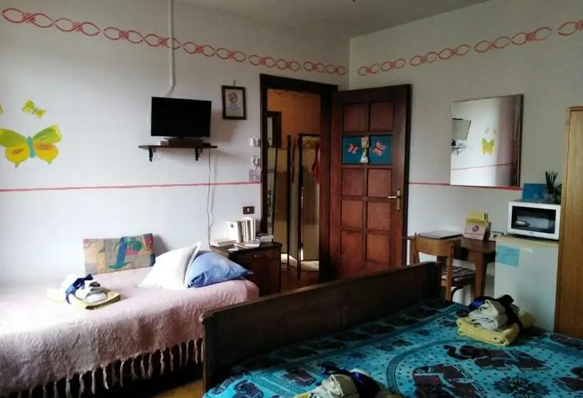バス共有のスタンダードルーム, Casa Irene