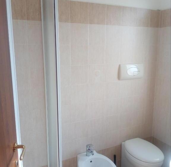 غرفة قياسية, Casale 920