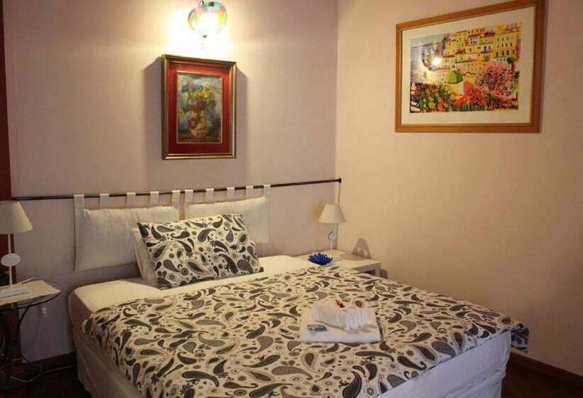 Номер Стандарт, La Dolce Vita