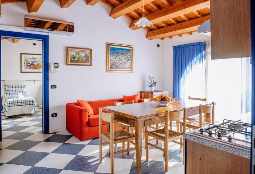 Апартаменты 2 Спальни, La Dolce Vita