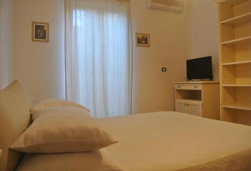 1ベッドルームアパートメントをつなぐ, Villa Carlotta Resort