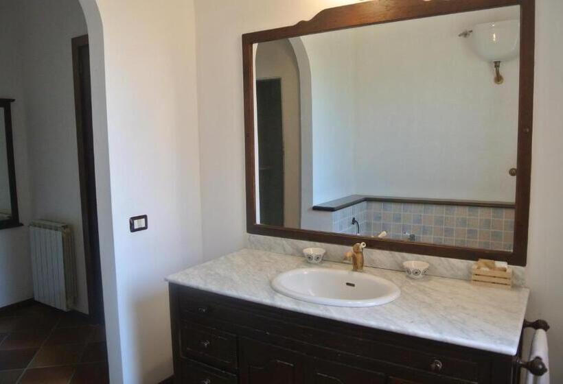 اتاق استاندارد چهار تخته, Villa Carlotta Resort