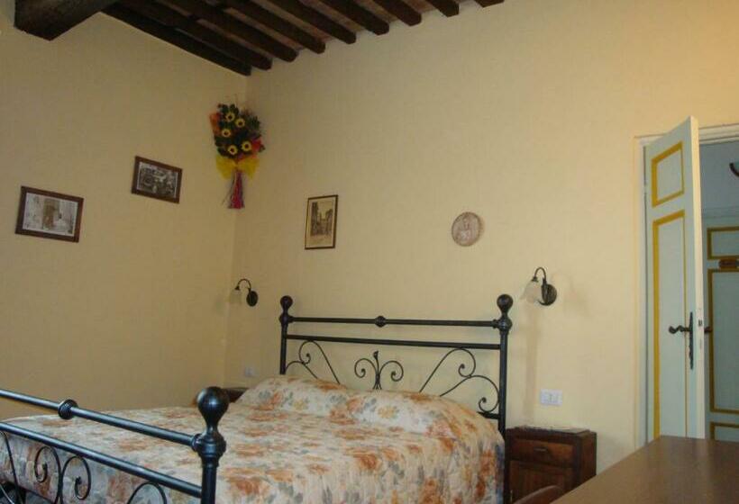 חדר סטנדרט, Bed & Breakfast Lucca Fora