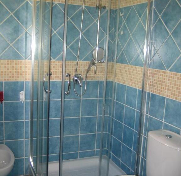 غرفة قياسية ثلاثية, Albergo Villamarina