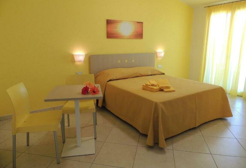 اتاق استاندارد, Arcupintau