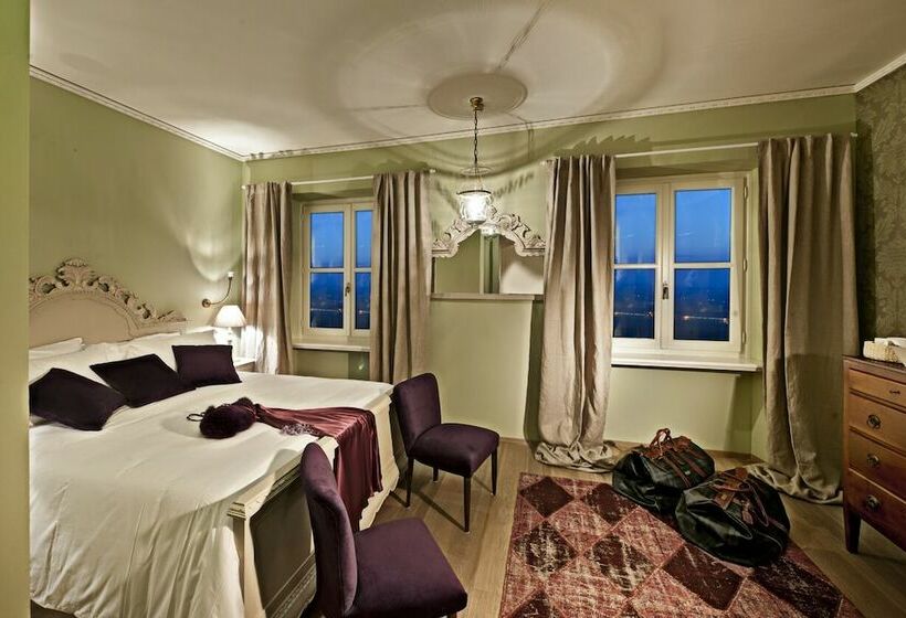 חדר סופריור, Castello Di Buttrio