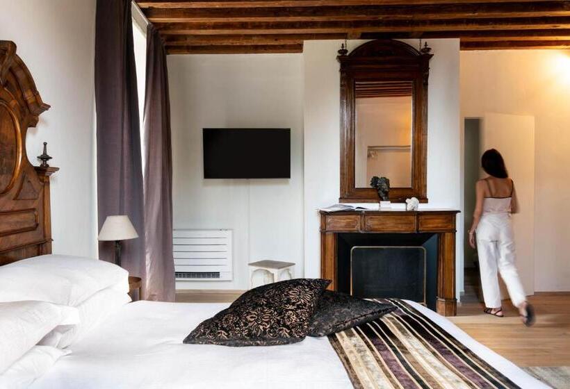 סוויטת ג'וניור, Castello Di Buttrio