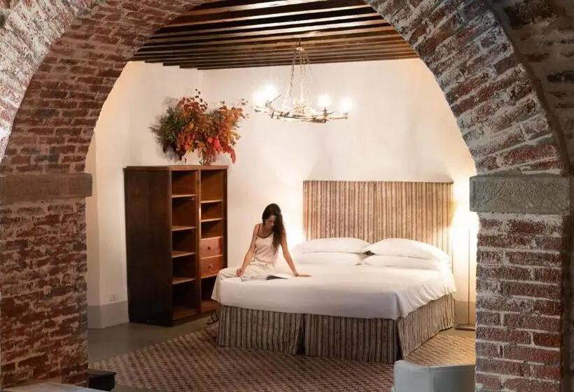 سوییت جونیور, Castello Di Buttrio