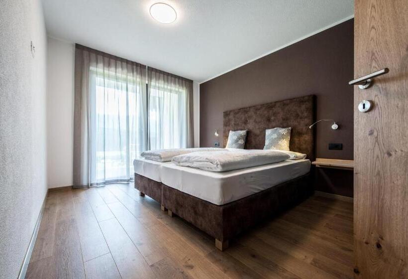 Апартаменты 1 Спальня Вид на Сад, Chalet Kristall   Dolomites Garden Chalet