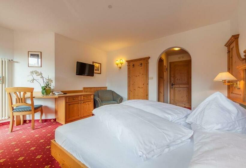 컴포트 룸, Hubertushof