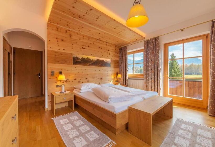 수피리어 룸, Hubertushof