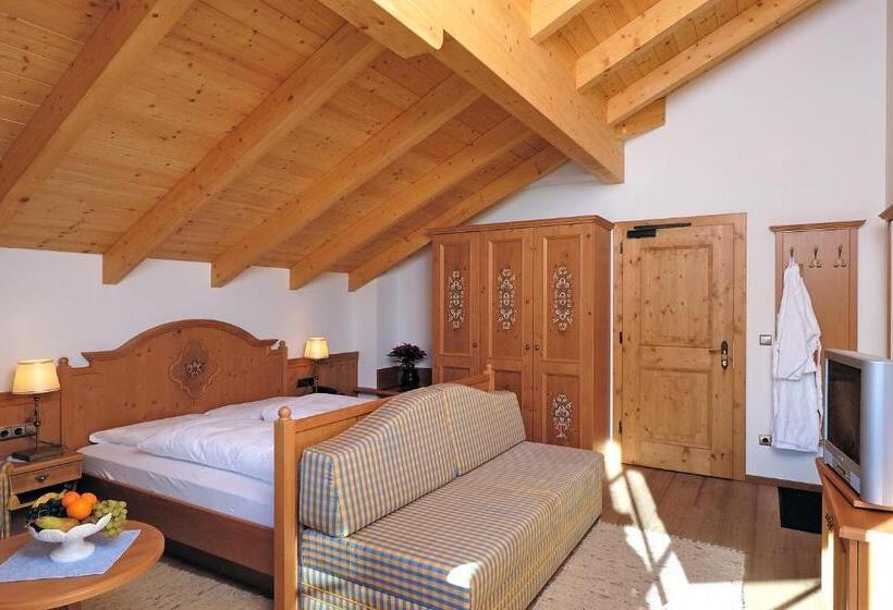 주니어 스위트, Hubertushof