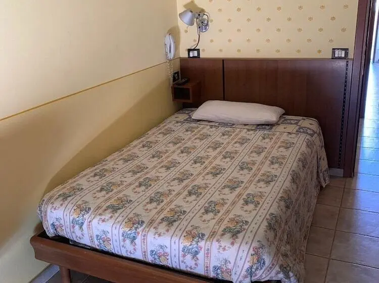 スタンダードシングルルーム, Ristorante Albergo Da Giovanni