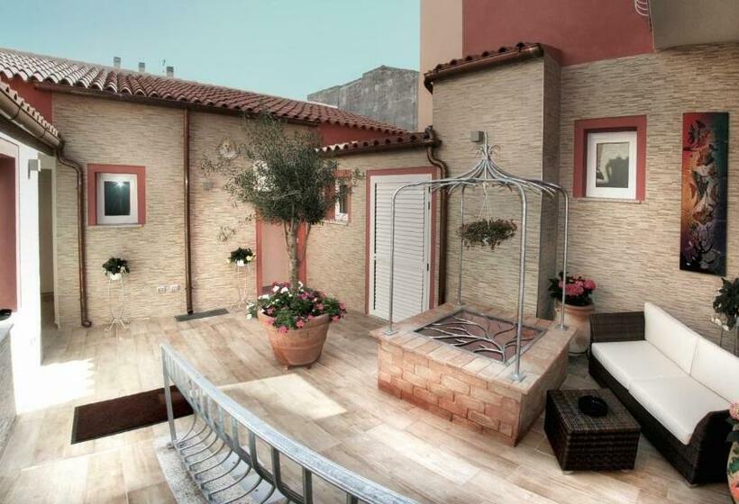 سوئیت جونیور با تراس, Smart Suite & Apartments