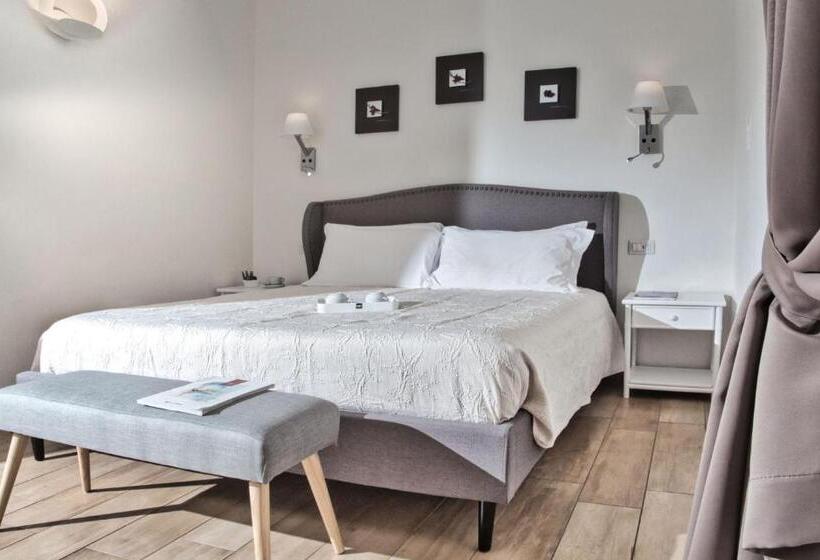 スタンダードルーム, Smart Suite & Apartments