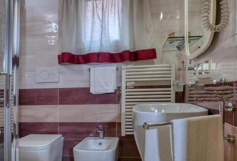 اتاق اکونومی, Smart Suite & Apartments