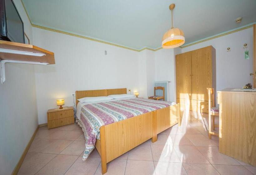 Classic room with balcony, Trentino