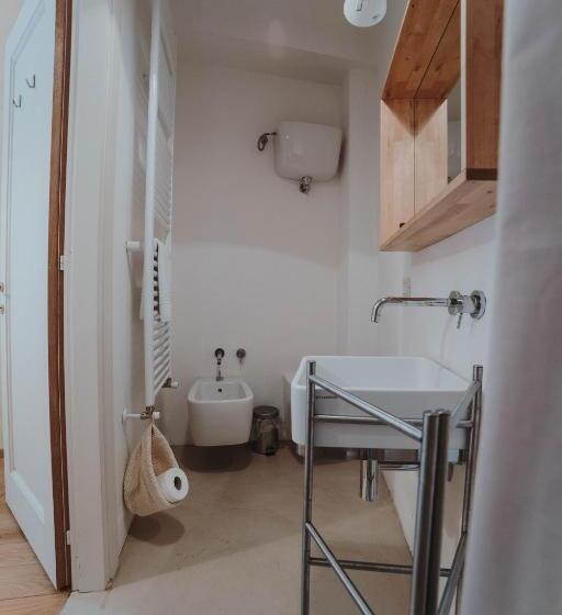 סוויטה עם טרסה, Ostello Bello Assisi Bevagna