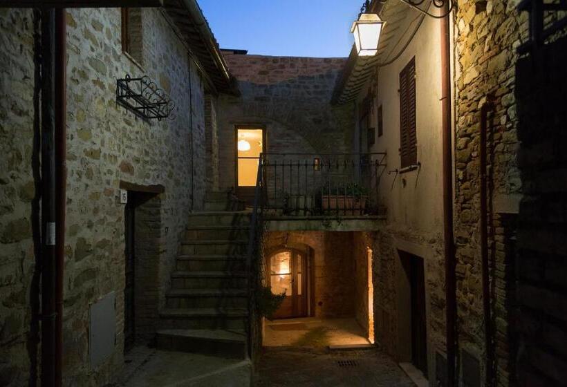 Люкс с Террасой, Ostello Bello Assisi Bevagna