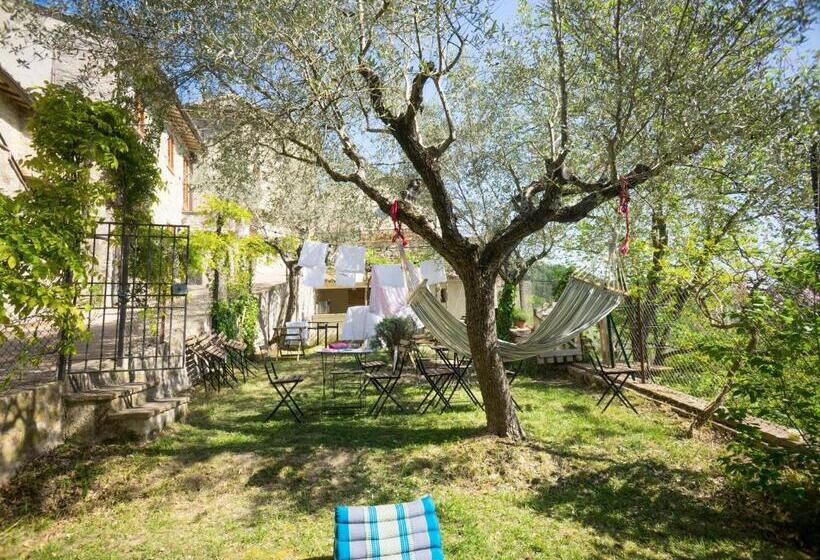 וילת חדר שינה 1, נוף לגינה, Ostello Bello Assisi Bevagna